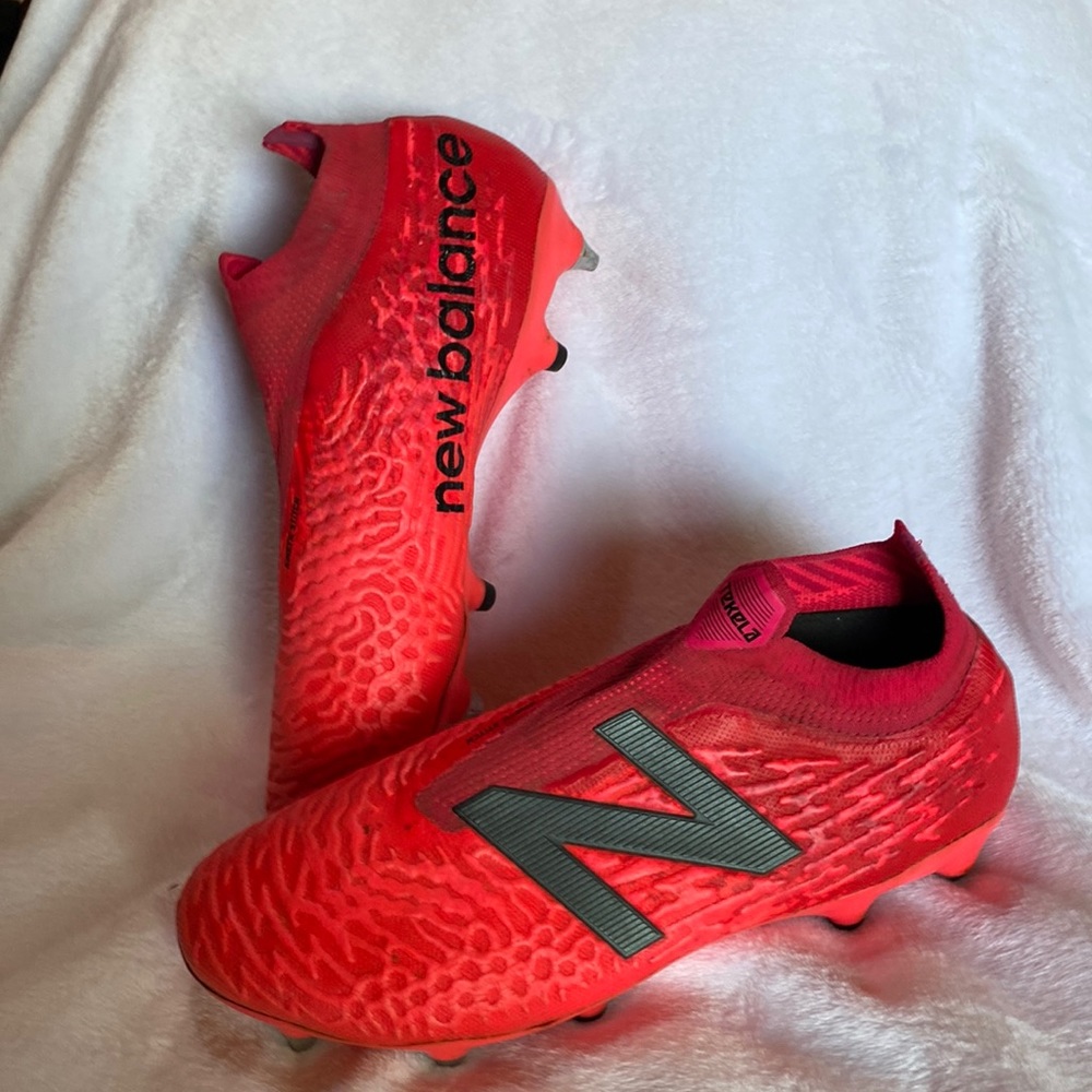 NEW balance Soccer cleats